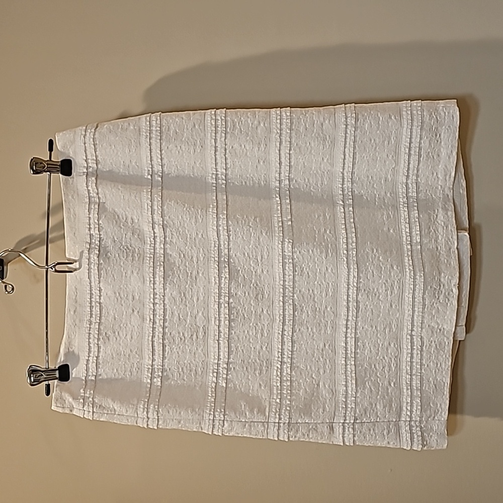 Ladies' skirt